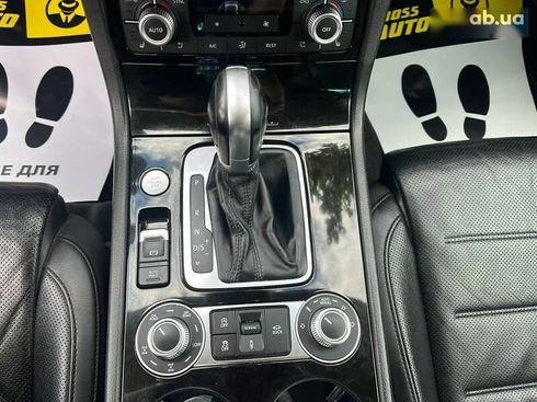 Volkswagen Touareg 2017 - фото 14