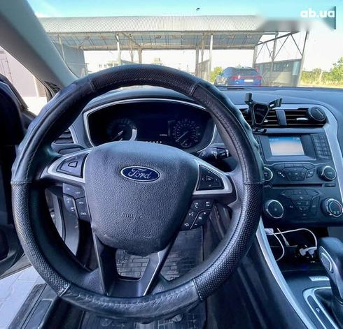 Ford Fusion 2015 - фото 10