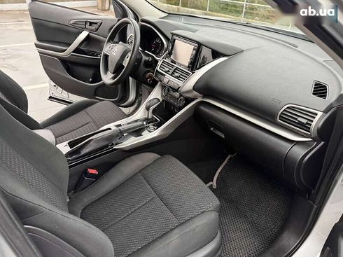 Mitsubishi Eclipse Cross 2018 - фото 19
