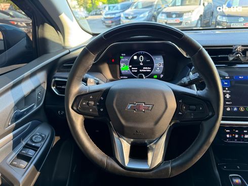 Chevrolet Bolt 2022 синий - фото 35