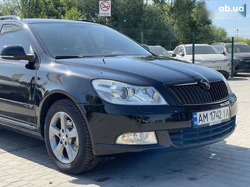 Skoda Octavia 2010 - фото 8