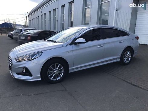 Hyundai Sonata 2017 - фото 2