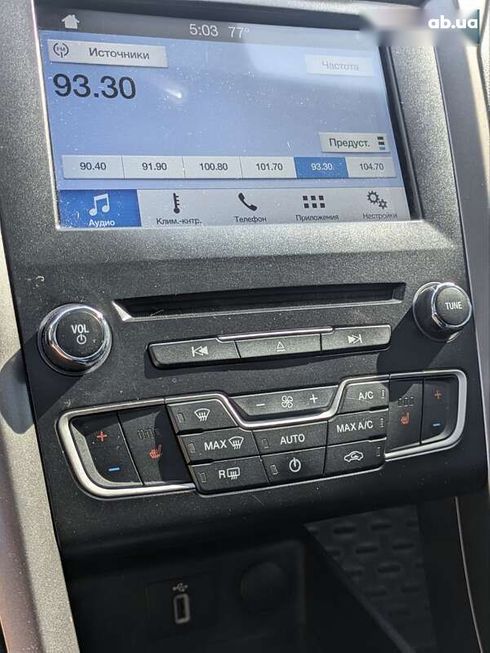 Ford Fusion 2016 - фото 21