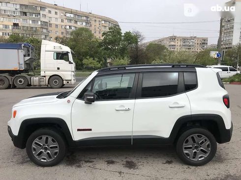 Jeep Renegade 2016 - фото 7