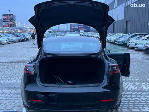 Tesla Model 3 2019 черный - фото 13