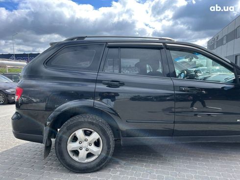 SsangYong Kyron 2010 черный - фото 32