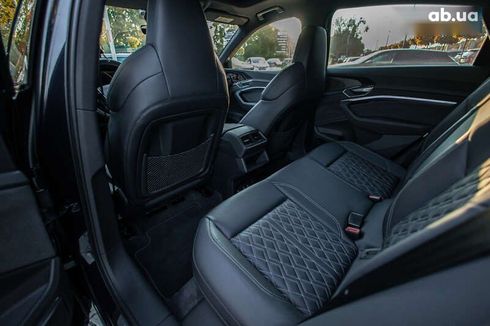 Audi Q4 Sportback e-tron 2021 - фото 18