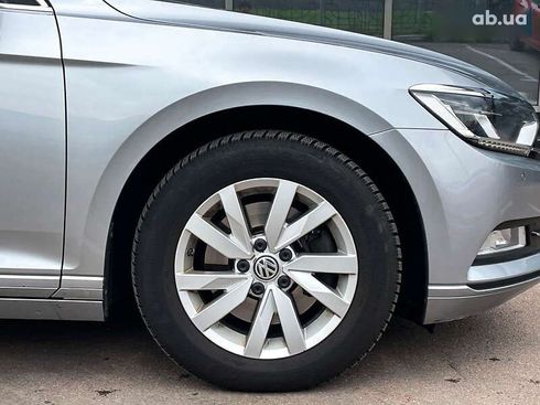 Volkswagen Passat 2017 - фото 9
