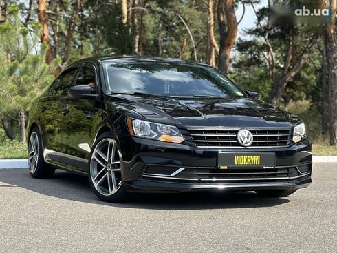 Volkswagen Passat 2018 - фото 7