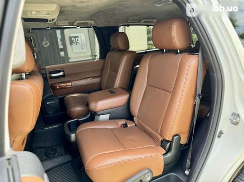 Toyota Sequoia 2020 - фото 17