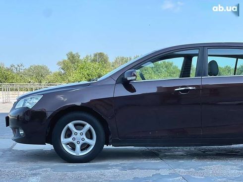 Geely emgrand ec7-rv 2012 - фото 7