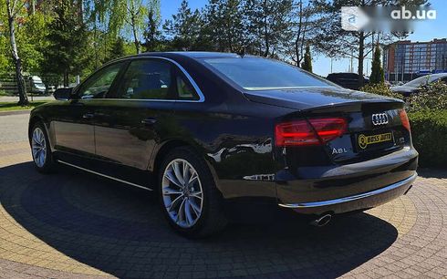 Audi A8 2012 - фото 5