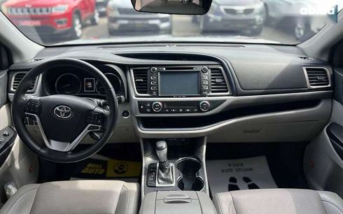 Toyota Highlander 2019 - фото 15