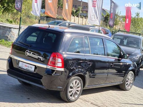 Opel Zafira 2010 - фото 14