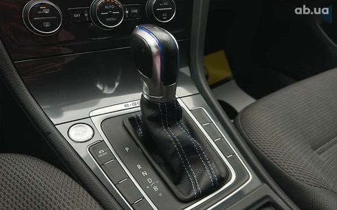 Volkswagen e-Golf 2017 - фото 15