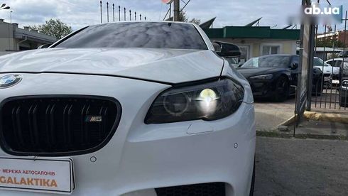 BMW 5 серия 2014 - фото 8