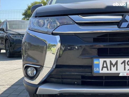 Mitsubishi Outlander 2016 - фото 6