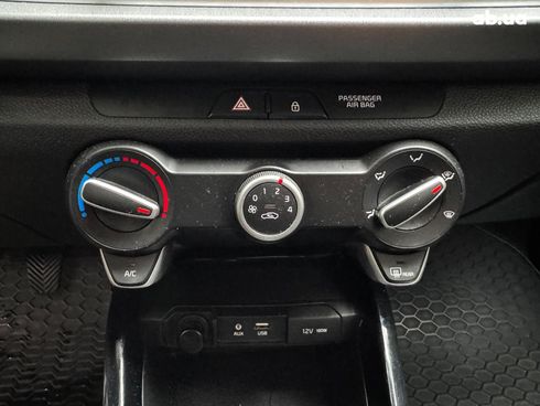 Kia Rio 2018 черный - фото 59