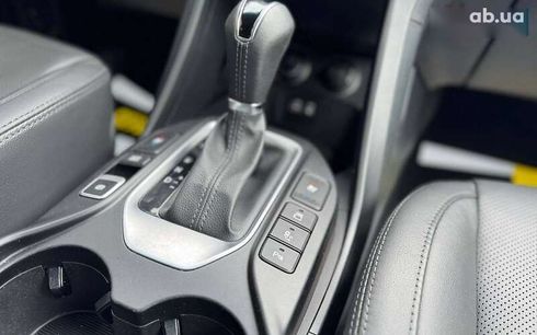 Hyundai Santa Fe 2016 - фото 15