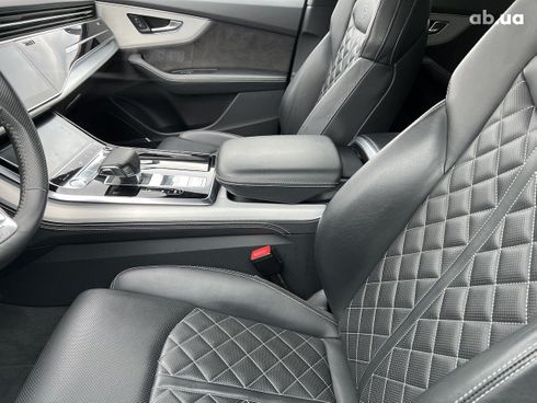 Audi Q8 2020 - фото 6