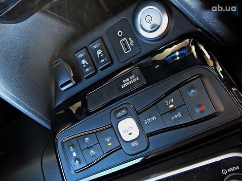 Nissan Leaf 2019 - фото 13