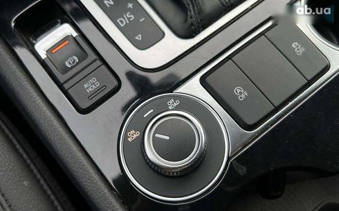 Volkswagen Touareg 2017 - фото 16