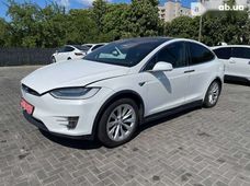 Продаж вживаних Tesla Model X 2018 року - купити на Автобазарі