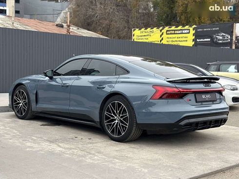 Audi E-Tron 2022 - фото 6