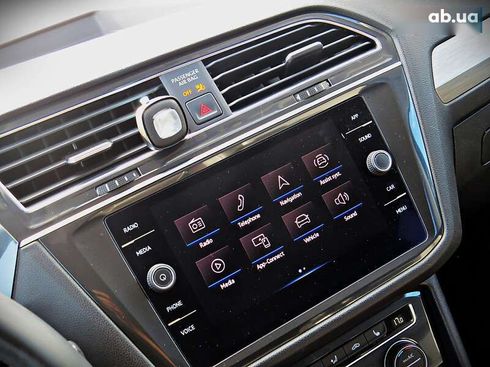 Volkswagen Tiguan 2020 - фото 12