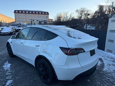 Tesla Model Y 2021 - фото 5