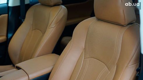 Lexus RX 2021 - фото 16