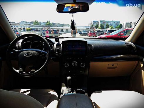 Kia Sorento 2012 - фото 16