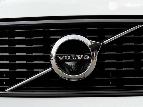 Volvo XC40 2020 - фото 11