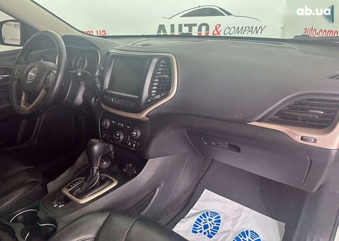 Jeep Cherokee 2016 - фото 9