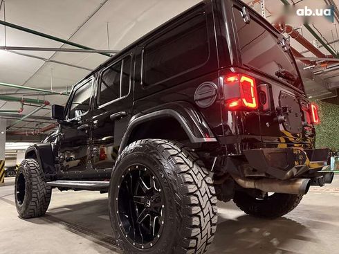 Jeep Wrangler 2019 - фото 11