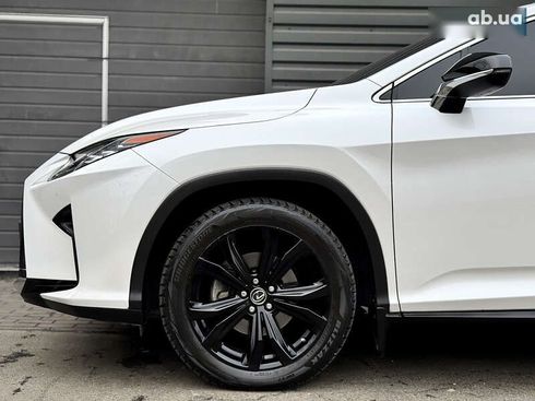 Lexus RX 2018 - фото 15