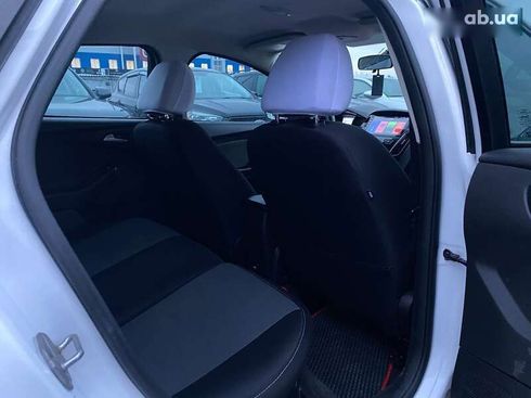 Ford Focus 2013 - фото 22