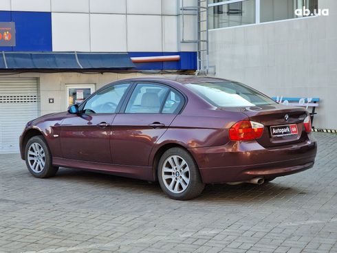 BMW 3 серия 2006 красный - фото 5