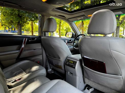 Toyota Highlander 2008 черный - фото 32