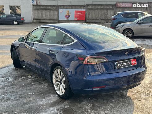 Tesla Model 3 2020 синий - фото 11