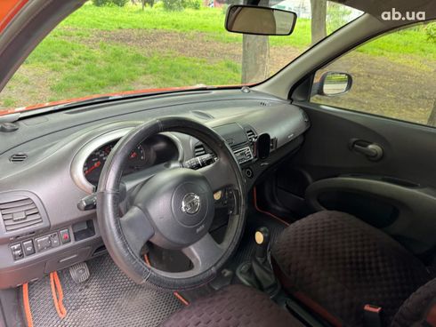 Nissan Micra 2004 оранжевый - фото 17