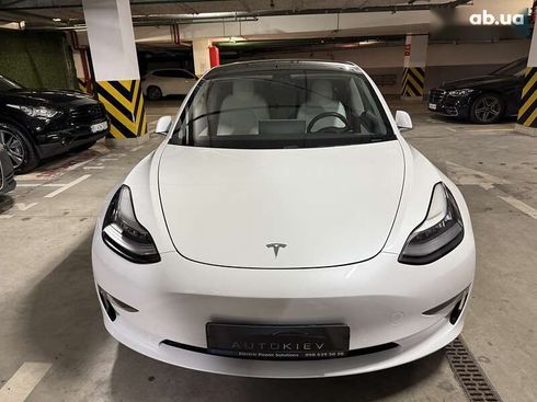 Tesla Model 3 2019 - фото 6