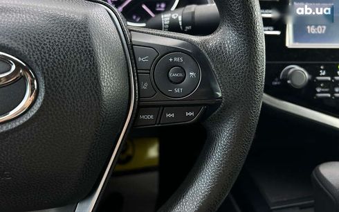 Toyota Camry 2018 - фото 23