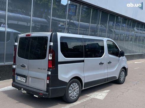 Renault Trafic 2015 - фото 3
