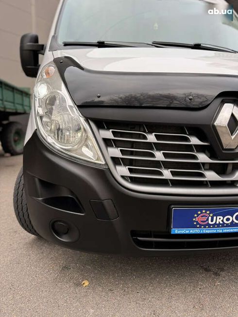 Renault Master 2015 - фото 11