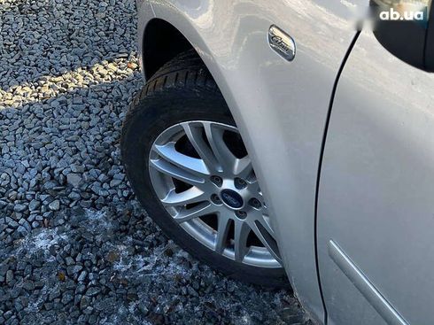Ford C-Max 2010 - фото 6