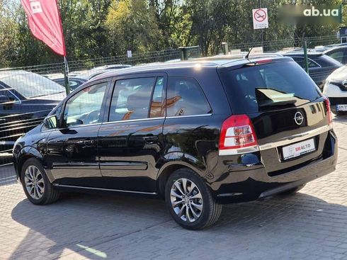 Opel Zafira 2010 - фото 20