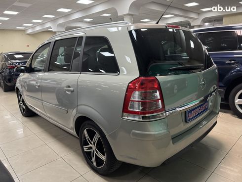 Opel Zafira 2008 бежевый - фото 5