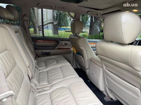 Lexus LX 2004 черный - фото 19