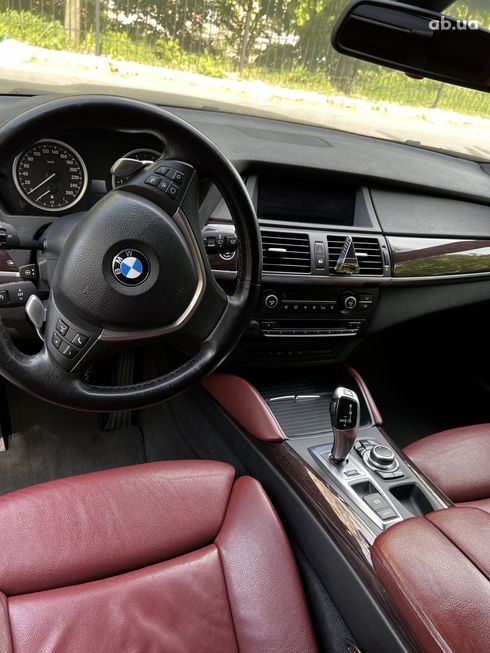 BMW 6 серия 2010 черный - фото 6